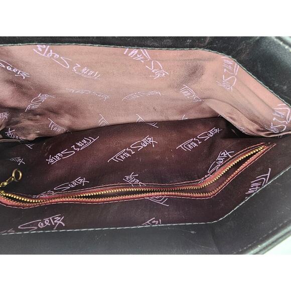 Vtg Ruth E Saltz Black Black and Gold Jaguar Leather Clutch with Hand Strap - Picture 10 of 13